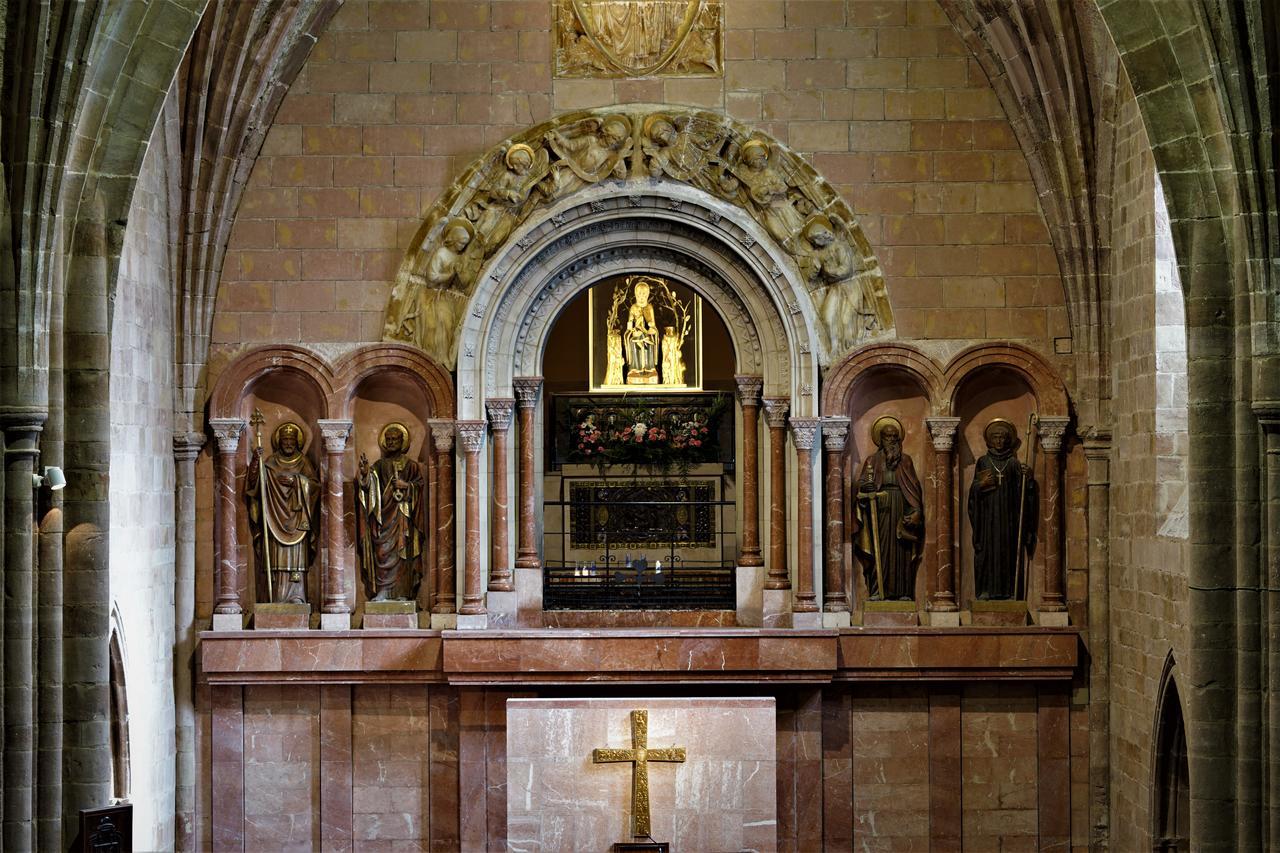 Monasterio De Santa Maria De Valvanera Anguiano ภายนอก รูปภาพ