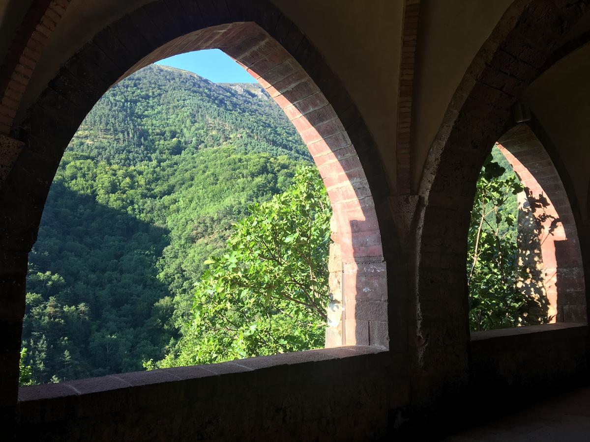 Monasterio De Santa Maria De Valvanera Anguiano ภายนอก รูปภาพ